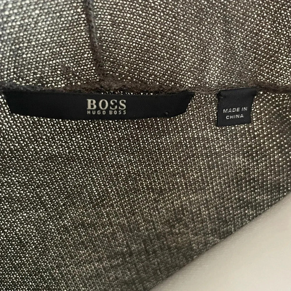 Hugo Boss Grey sleeveless sweater with front ruffle size Small - Picture 4 of 9